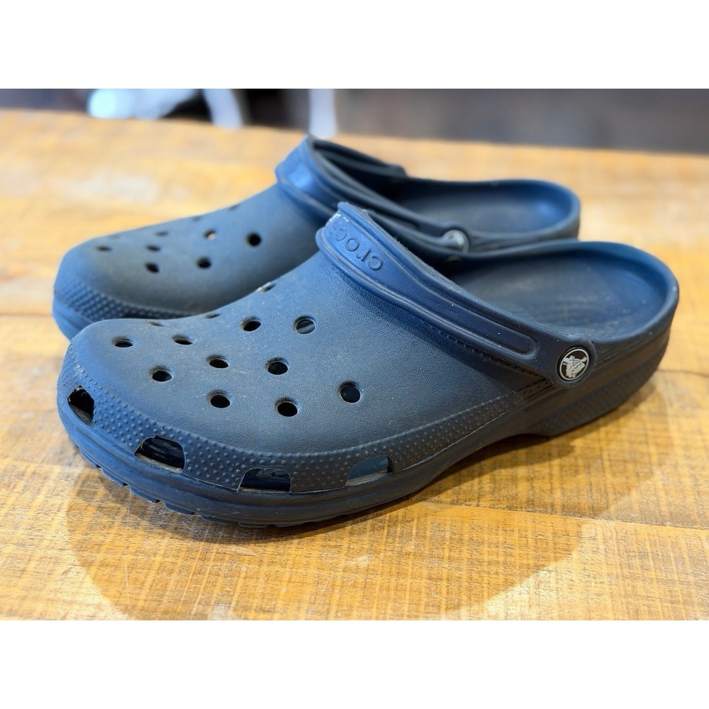 crocs mens classic clogs Mule Navy blue size 11 Outdoor Comfort